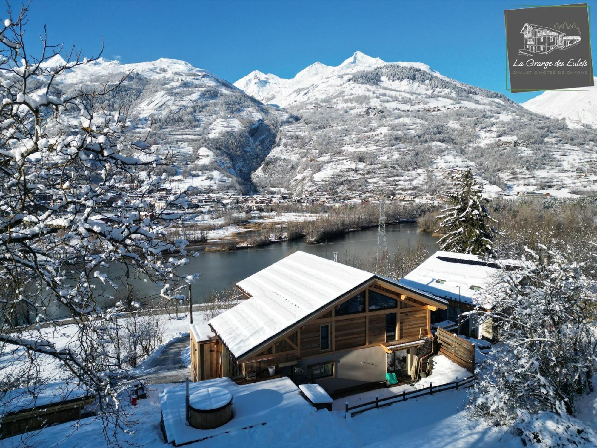 La Grange Des Eulets Otel Bourg-Saint-Maurice Dış mekan fotoğraf